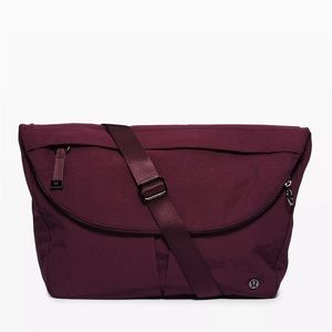 Lululemon all night festival bag 5L